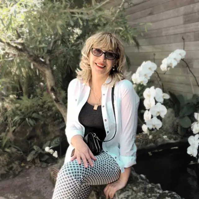 Larisa